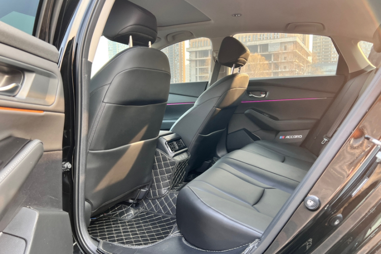 本田 雅阁 2023款 260TURBO 智享版中控内饰7003