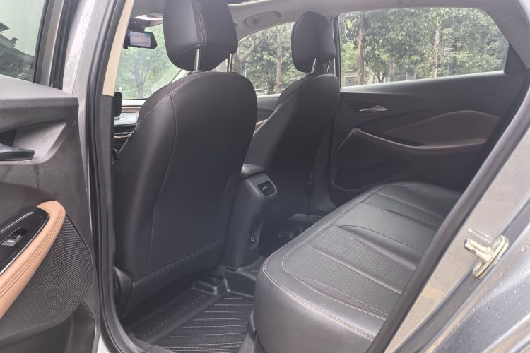 别克 威朗 2022款 Pro 533T 乐享版中控内饰7002