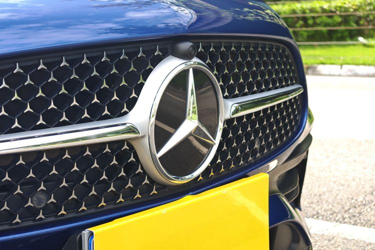 奔驰C级 2022款 改款 C 200 L 运动版车身外观6009