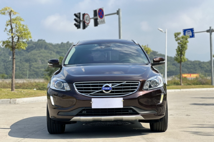 沃尔沃XC60 2017款 T5 AWD 智远版车身外观6008