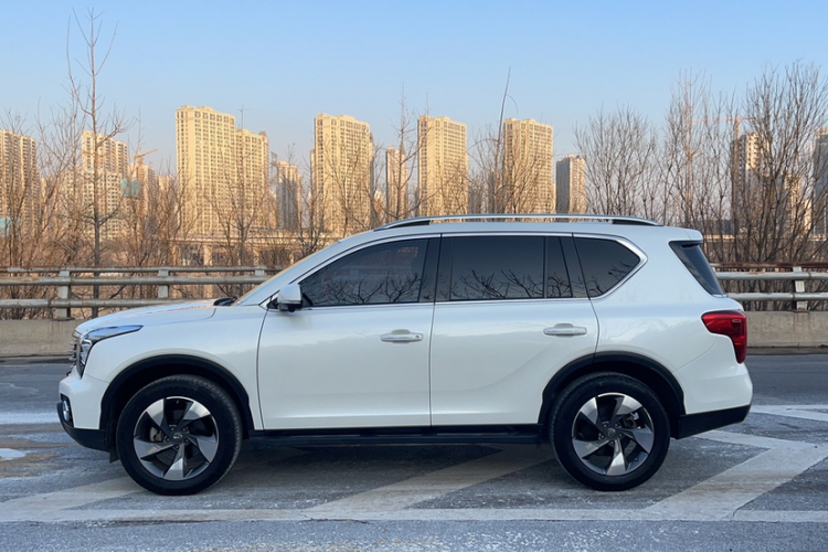 广汽传祺 传祺GS7 2019款 390T 两驱豪华智联型车身外观6002