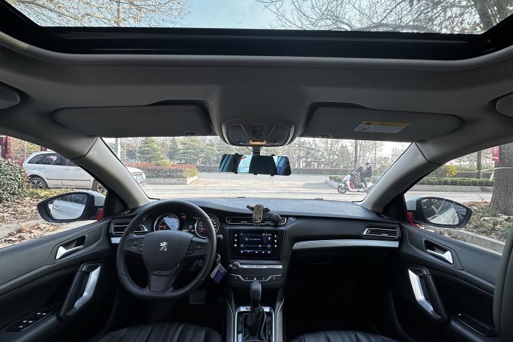 标致408 2020款 360THP 十周年质臻版中控内饰7001