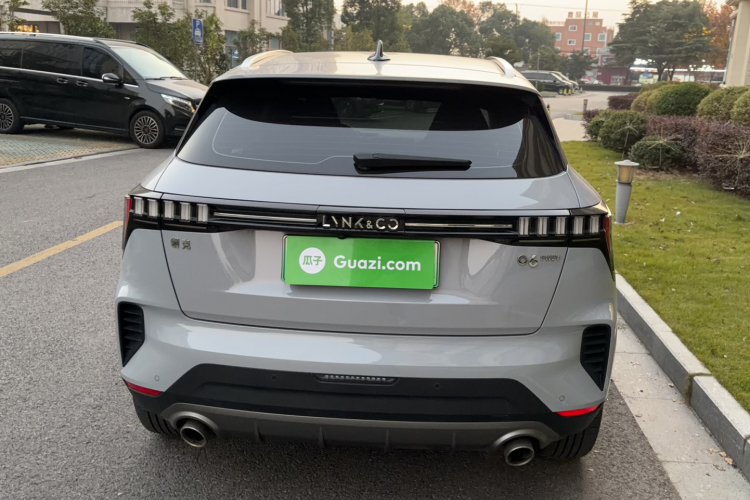 领克06 EM-P 2022款 PHEV 84KM续航版 Pro车身外观6005