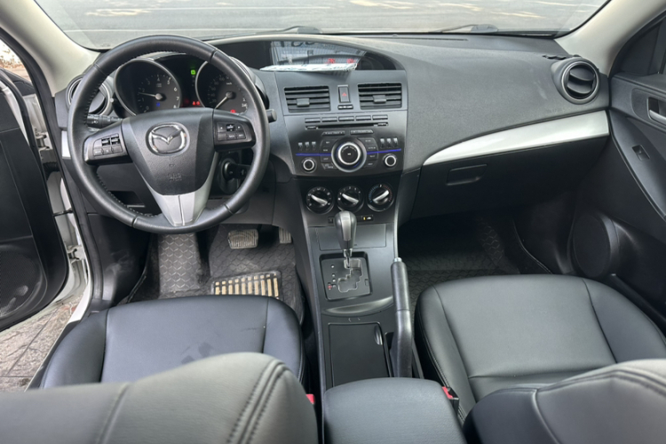 马自达3星骋 2013款 三厢 1.6L 自动精英型中控内饰7001