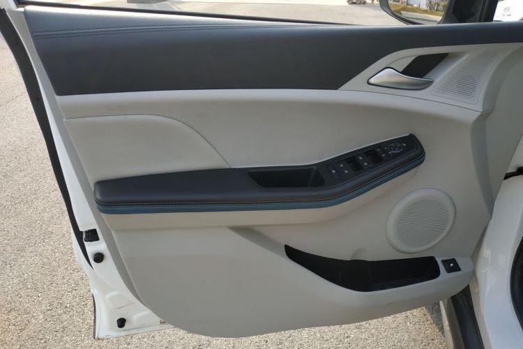 比亚迪 元Pro 2023款 401KM尊贵型局部细节9003