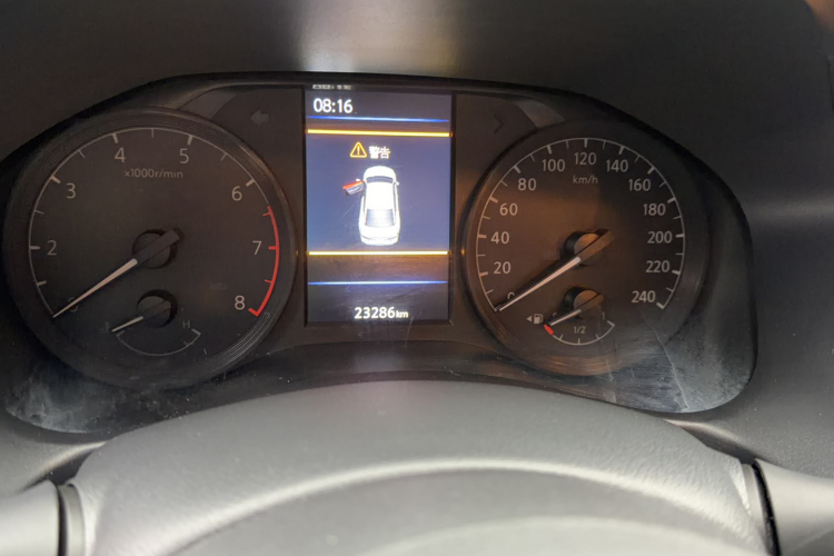 日产 天籁 2021款 2.0L XL 舒适版中控内饰15