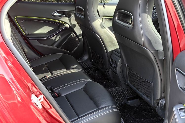 奔驰GLA 2017款 GLA 200 时尚型中控内饰7005