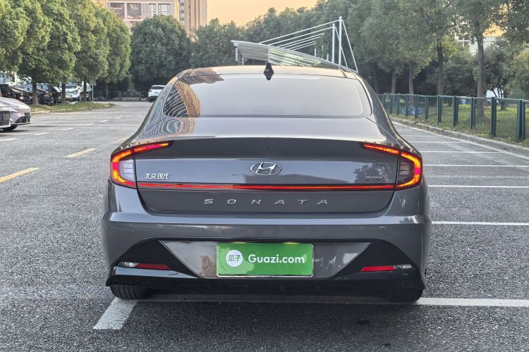 现代 索纳塔 2020款 270TGDi DCT GLS精英版车身外观6003