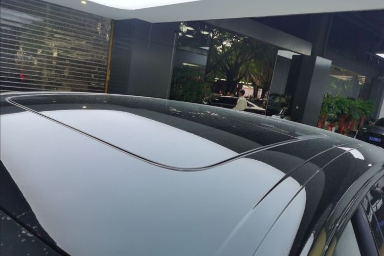 奥迪Q8 2021款 55 TFSI 豪华动感型车身外观6010