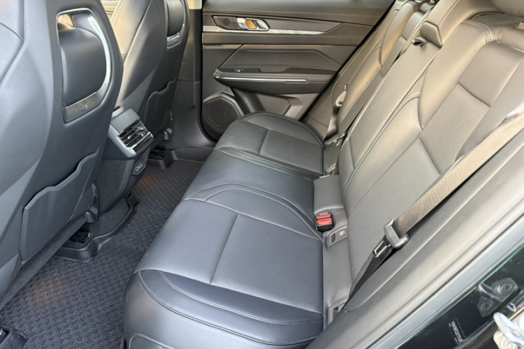 领克01 2021款 2.0TD 两驱型Pro中控内饰7001