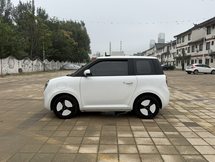 长安启源 长安Lumin 2022款 210km 香甜款