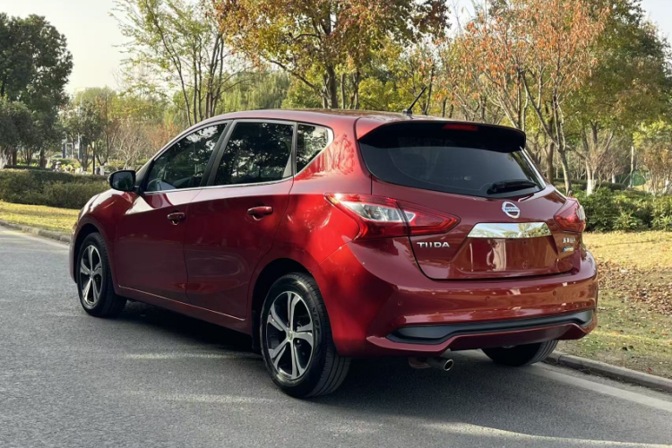 日产 骐达TIIDA 2016款 1.6L CVT智行版车身外观6008