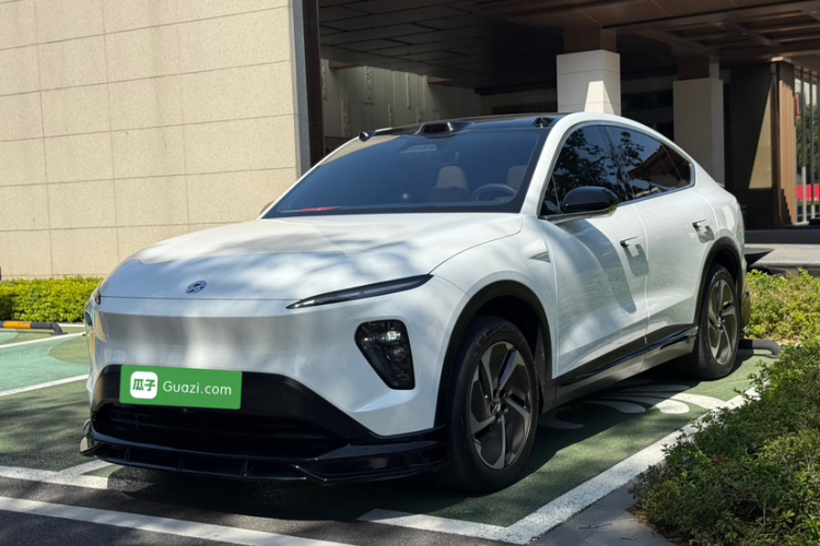 蔚来EC7 2023款 75kWh车身外观6004