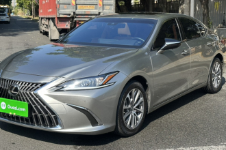 雷克萨斯ES 2022款 200 卓越版