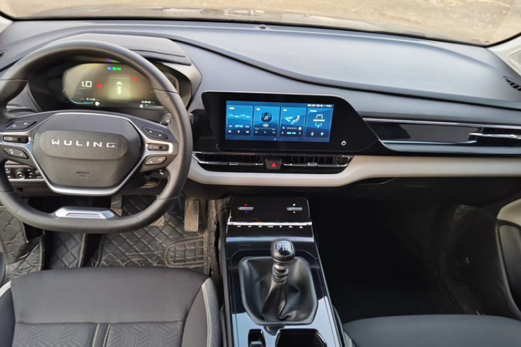 五菱汽车 五菱凯捷 2020款 1.5T 手动精英型局部细节16