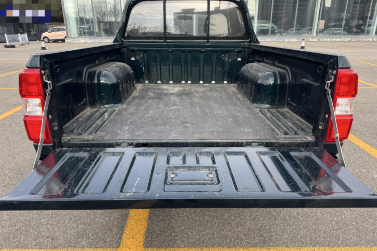 东风 锐骐 2023款 2.4T柴油两驱创业版长货箱YCY24165-61局部细节23