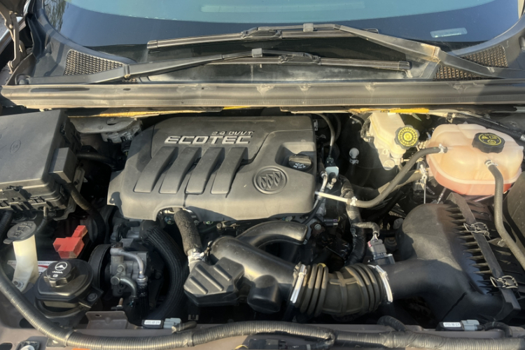 别克GL8 2014款 2.4L 行政版局部细节24