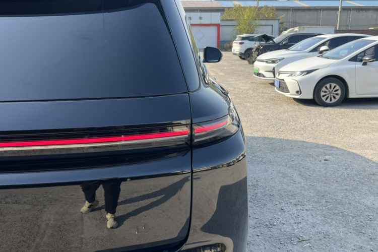 理想汽车 理想L8 2024款 Pro车身外观6007