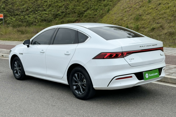 比亚迪 秦PLUS 2023款 EV 510KM 出行版车身外观6005
