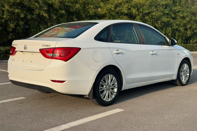 别克 英朗 2016款 15N 自动精英型车身外观6003