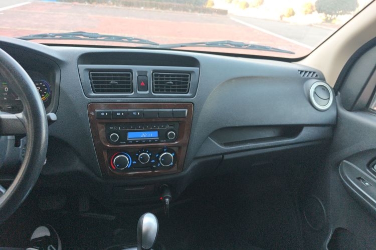 长安凯程 长安睿行EM60 2021款 纯电动厢式运输车60kW中控内饰7003