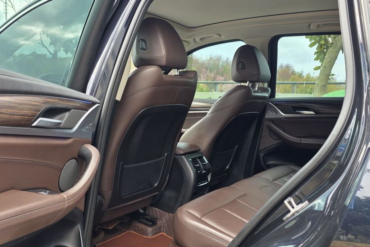 宝马X3 2020款  xDrive28i M运动套装中控内饰7004