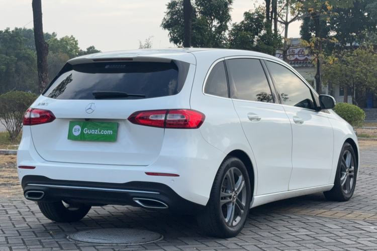奔驰B级 2020款 B 180车身外观6005