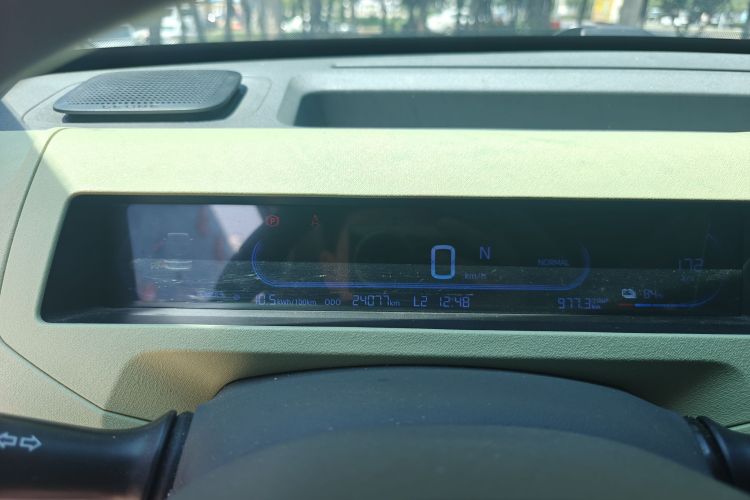 吉利汽车 2023款 熊猫mini 200km 耐力熊中控内饰15