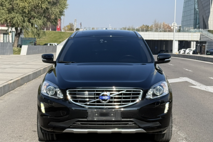 沃尔沃XC60 2017款 T5 AWD 智远升级版车身外观6002