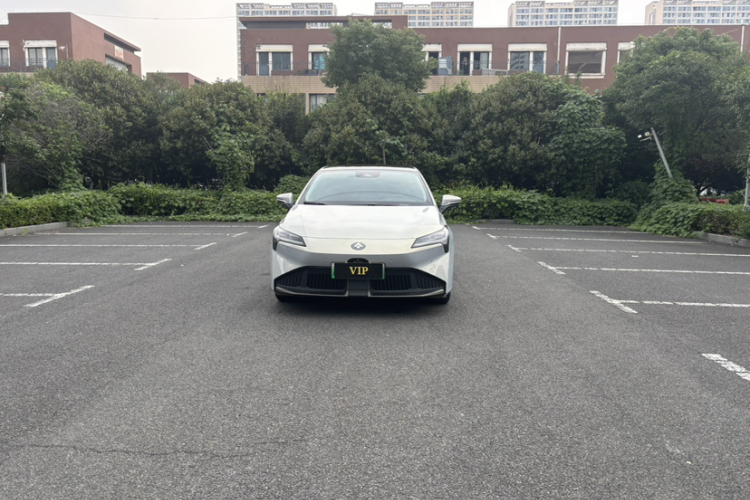 埃安 AION S Plus 2022款 70 智驾版车身外观6002