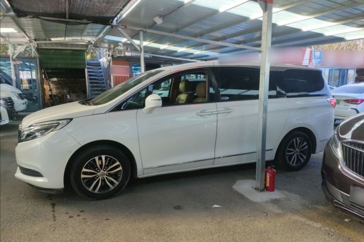 别克GL8 2017款 ES 28T 旗舰型 国V车身外观6003