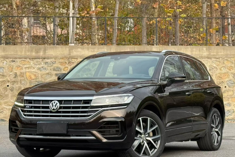 大众 途锐 2019款 3.0TSI 锐锋版 国VI车身外观1