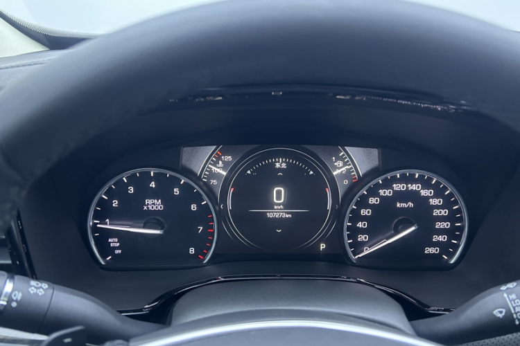 凯迪拉克XT5 2018款 25T 豪华型中控内饰15