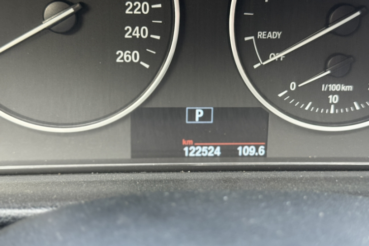 宝马3系 2016款 320Li 时尚型中控内饰15