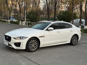 捷豹XEL 2020款 2.0T 200PS R-DYNAMIC 青春运动版