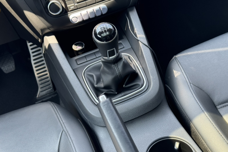 大众 速腾 2014款 改款 1.4TSI 手动豪华型局部细节18