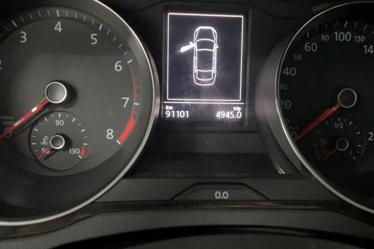 大众 迈腾 2019款 330TSI DSG 豪华型 国V中控内饰15