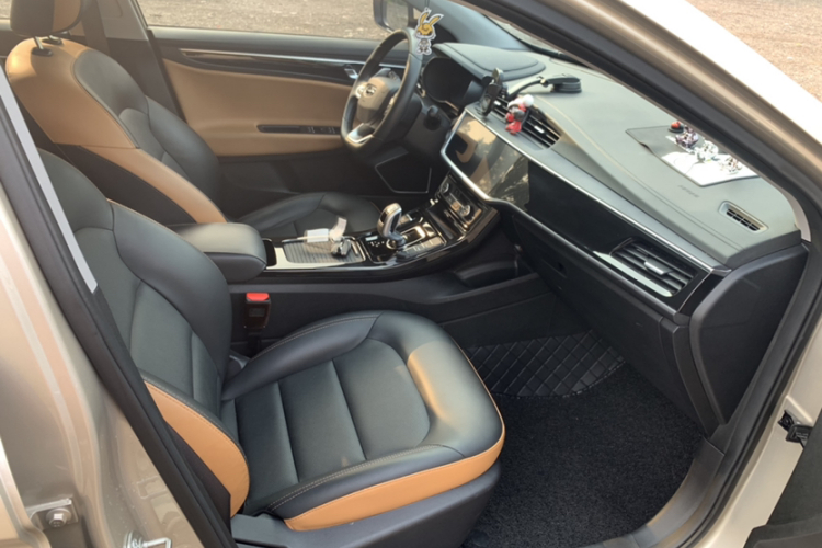 吉利汽车 帝豪GL 2020款 1.5T DCT豪华型中控内饰7004