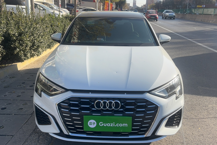 奥迪A3 2024款 Sportback 35 TFSI 时尚运动型车身外观6001