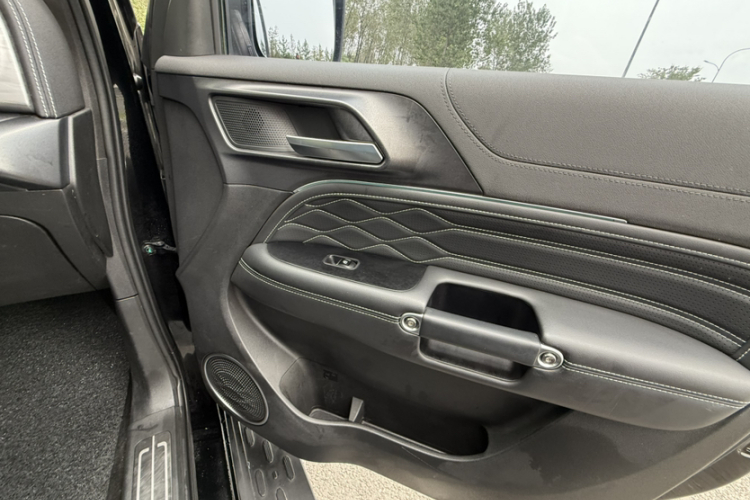 坦克300 2023款 越野版 2.0T 挑战者中控内饰7007