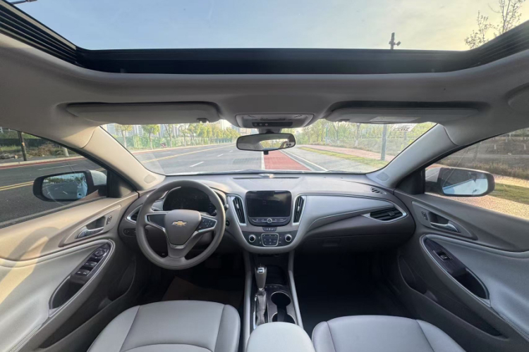 雪佛兰 迈锐宝XL 2019款 535T CVT锐行版中控内饰7004