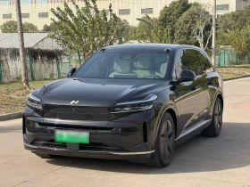 乐道L90 2025款 Max 六座版