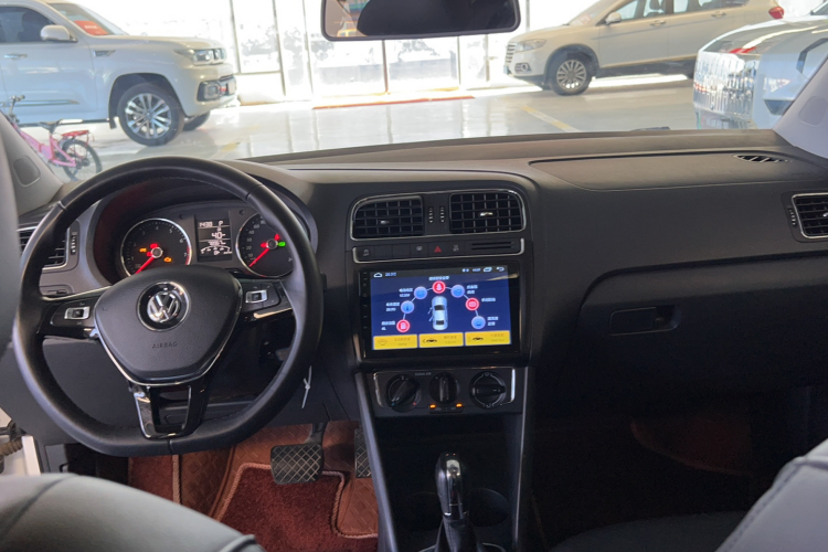 大众 Polo 2018款 1.5L 自动安享型中控内饰7003