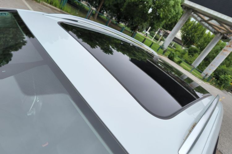 大众 高尔夫·嘉旅 2018款 230TSI 自动进取型车身外观6012