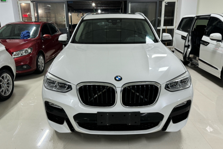 宝马X3 2018款 xDrive25i M运动套装 国V车身外观6002