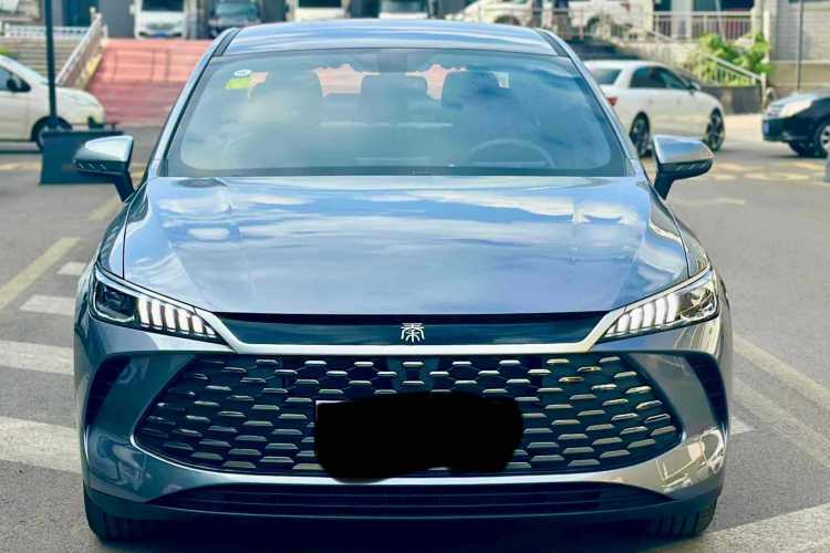 比亚迪 秦PLUS 2025款 DM-i 智驾版 55KM领先型车身外观6001