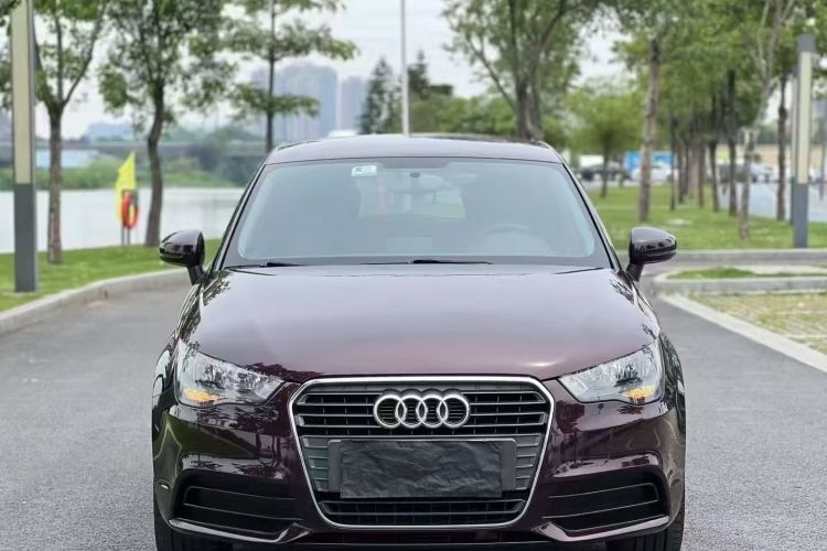 奥迪A1 2014款 30 TFSI Sportback时尚型车身外观6005