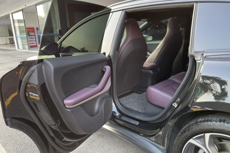 蔚来ET5T 2024款 75kWh Touring中控内饰7001