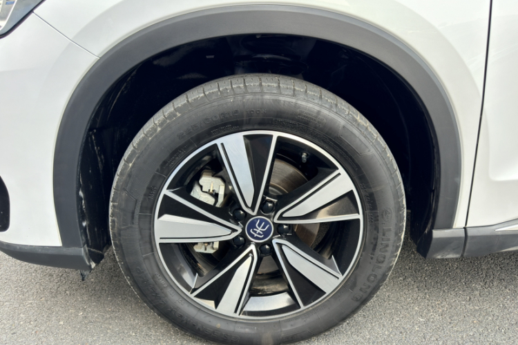 比亚迪 宋Pro新能源 2022款 DM-i 110km 旗舰型局部细节9008