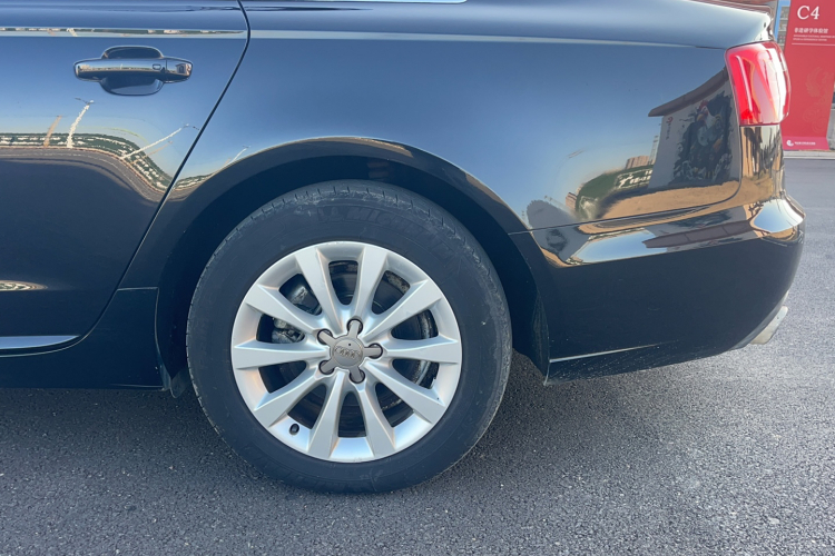 奥迪A6L 2014款 TFSI 标准型车身外观6006